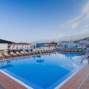 2* Apartahotel Tinerfe Garden